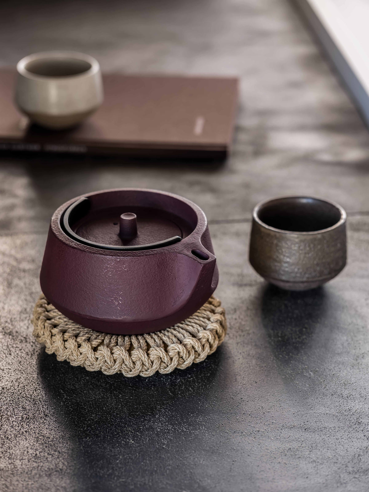Tetsu Teapot Small - 40 cl - Burgundy